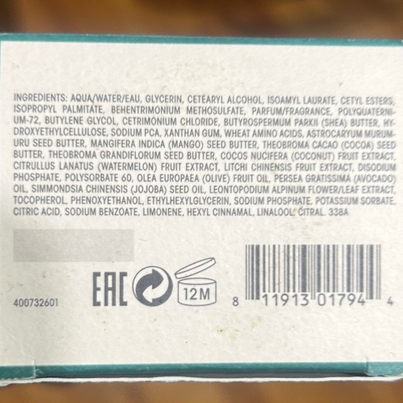 Oribe Styling Butter in White and Teal - Picture 5 of 6